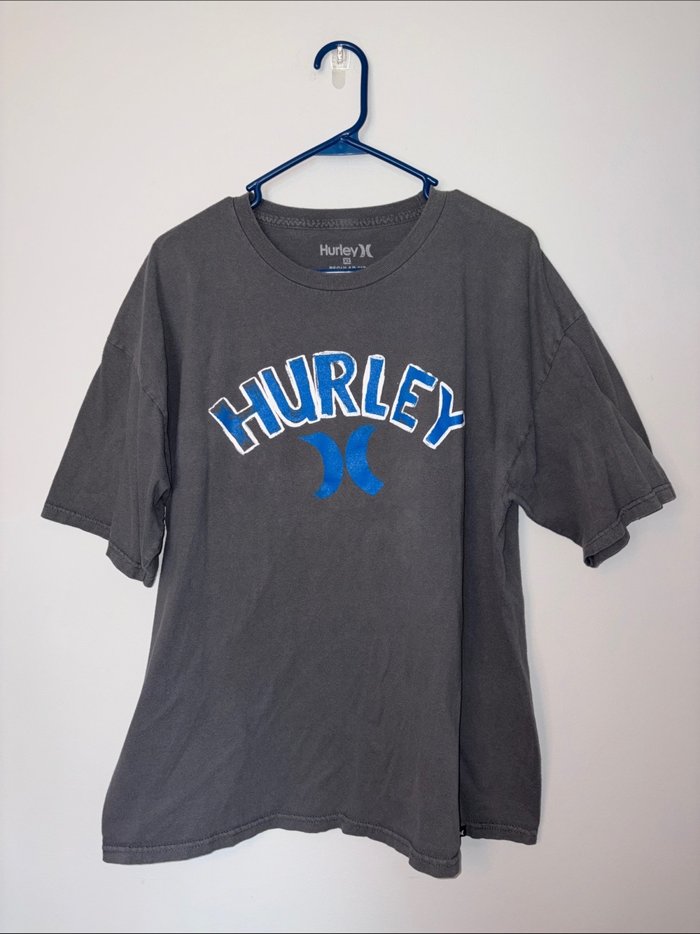 Hurley Charcoal Tee with Royal Blue Logo XL